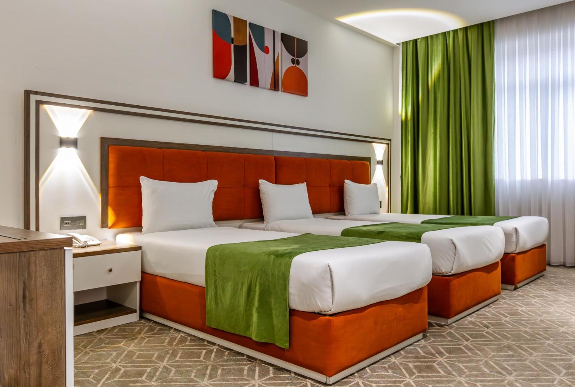 Alba Hotel & Spa Баку Екстер'єр фото Family room
